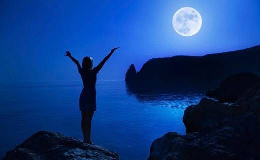 New Year’s Day Flow & Meditation with Natassia